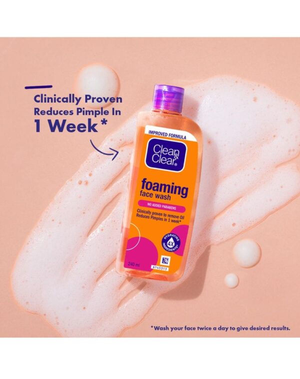 Clean & Clear Foaming Face Wash - for Oily Skin & Reduces Acne In 7 Days (240ml) - Image 2