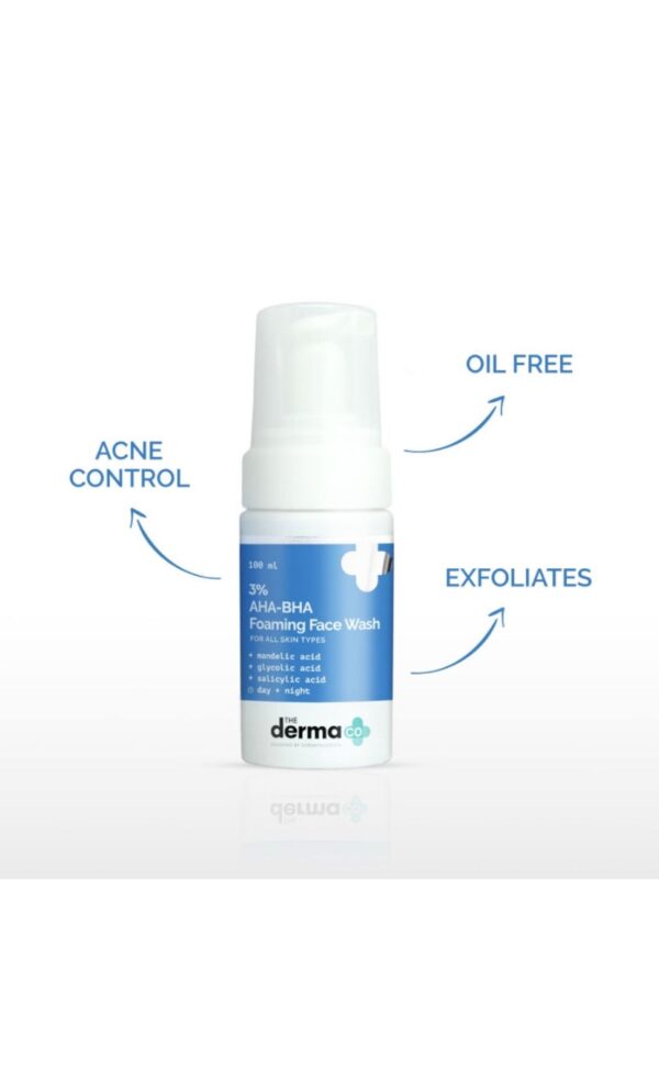 The Derma Co 3% AHA-BHA Foaming Face Wash for Acne Control (100ml) -for all skin types - Image 2