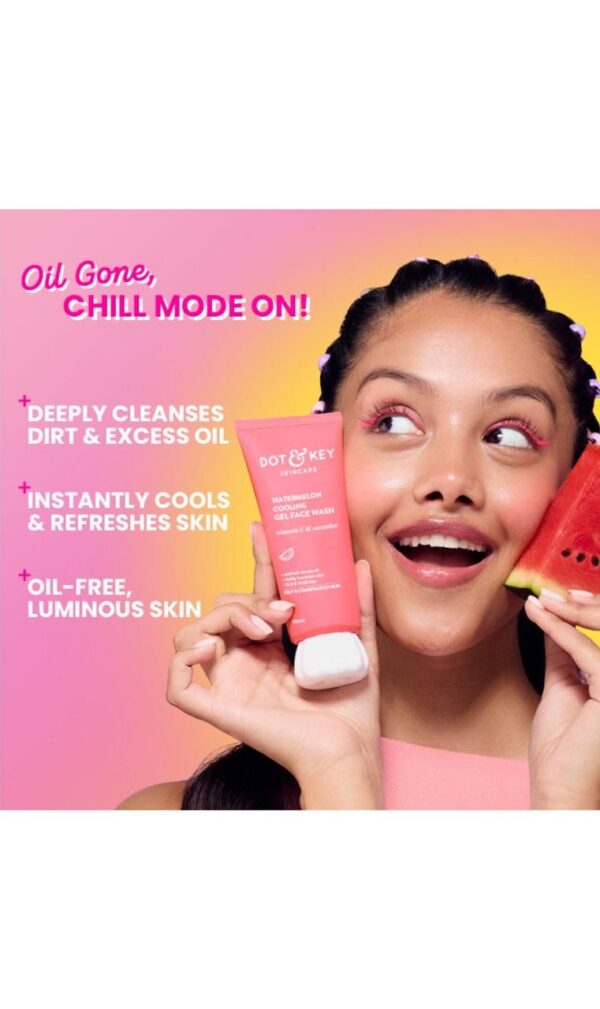 Dot & Key Watermelon & Vitamin C SuperGlow Gel Face Wash For Glowing Skin (100ml) - Image 3